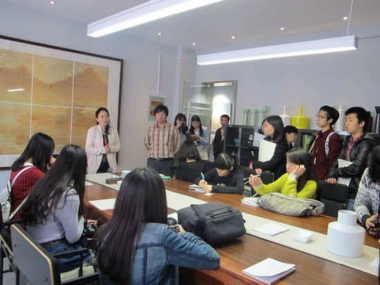 探寻历史文脉，筑梦艺术未来——新闻中心学生记者昙华林艺术区参观暨文化艺术交流策划侧记